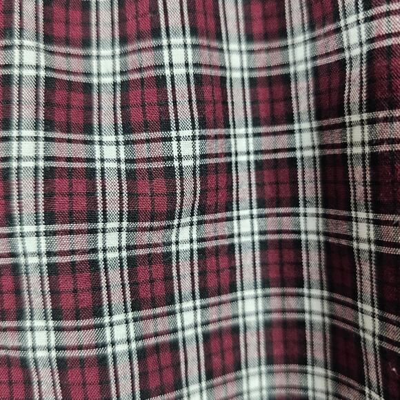The Children's Place Infant Boy's Button-Down Red Plaid Oxford Shirt 18-… - Picture 4 of 5